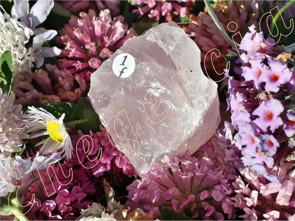 Quartz-rose-brute-Afrique-du-Sud-40-a-50g