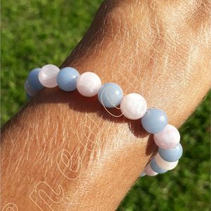 Bracelet-pierres-en-angélite-et-kunzite-8-mm-sur-soi