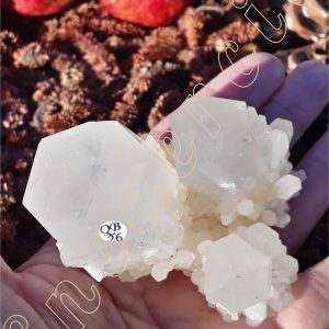 Quartz-bougie-ananas-Madagascar-177g-qb26c