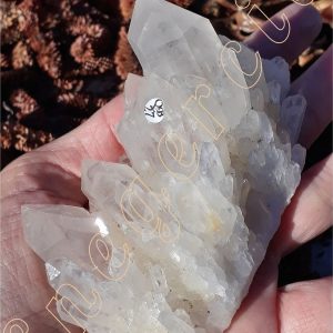 Quartz-bougie-ananas-Madagascar-202g-qb27