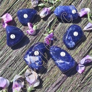sodalite-de-Namibie-de-20-a-29.9g-1-a-6d-adelyne-enegercia