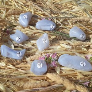 calcedoine-bleue-agate-blue-lace-roulee-Malawi-5-a-10g-adelyne-enegercia-5