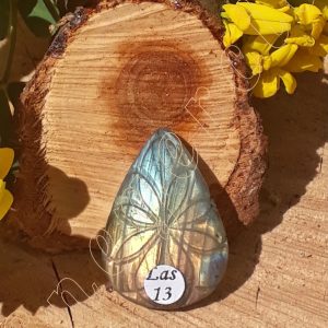 labradorite-sculptee-madasgacar-inde-adelyne-enegercia-las13-1