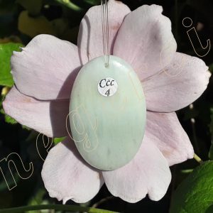 pendentif-calcite-des-caraibes-aragonite-bleue-adelyne-enegercia-ccc4-1