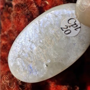 Pendentif-cabochon-pierre-de-lune-adelyne-enegercia-cpl20