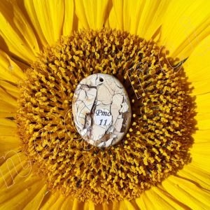 Pendentif-cabochon-jaspe-brechique-mok11-adelyne-enegercia-2