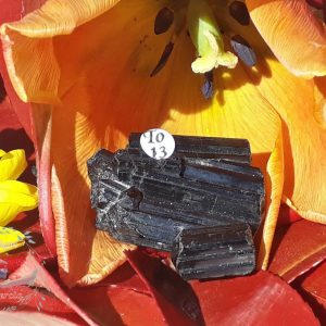 Tourmaline-cristaux-macles-bitermines-Madagascar-To13-1