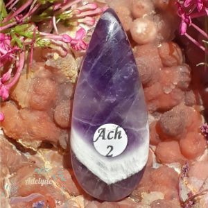 Cabochon-amethyste-chevron-zambie-adelyne-enegercia-ach2-2.jpg