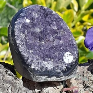 Geode-amethyste-avec-agate-polie-sur-le-tour-uruguay-adelyne-enegercia-gam01-7