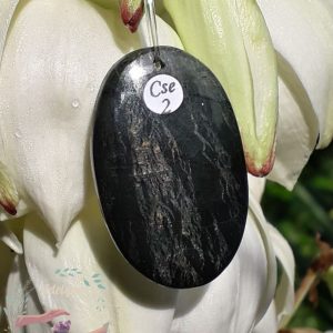 Pendentif-cabochon-serpentine-adelyne-enegercia-cse2