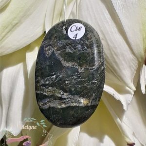 Pendentif-cabochon-serpentine-adelyne-enegercia-cse4-3