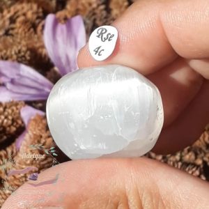 pierre-roulee-selenite-maroc-adelyne-enegercia-Rse4c-8