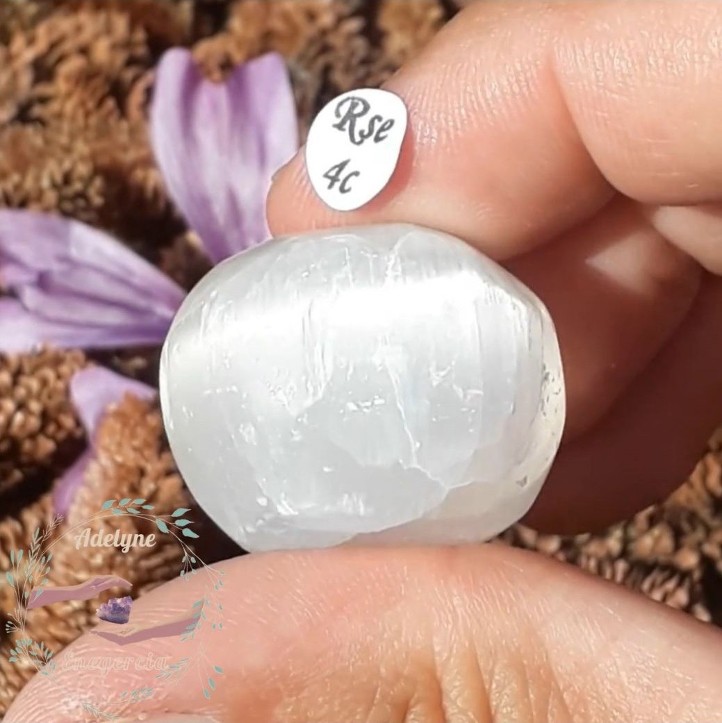 pierre-roulee-selenite-maroc-adelyne-enegercia-Rse4c-8