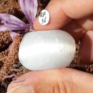 pierre-roulee-selenite-maroc-adelyne-enegercia-Rse5d-8