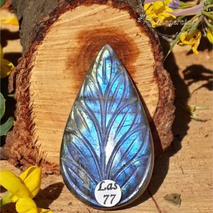 labradorite-sculptee-inde-adelyne-enegercia-las77-4