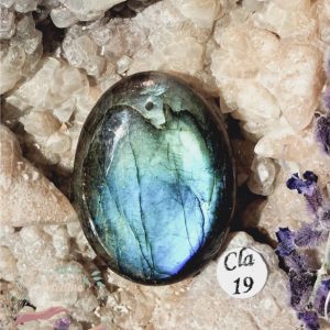Pendentif-labradorite-bleue-madagascar-inde-adelyne-enegercia-cla-19-7