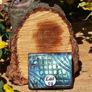 labradorite-sculptee-madagascar-inde-adelyne-enegercia-las59