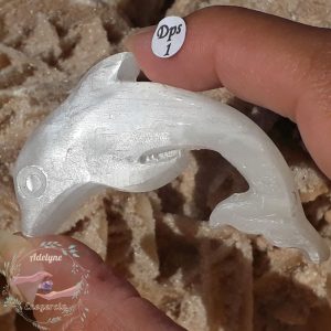 dauphin-selenite-sculptee-adelyne-enegercia-dps1