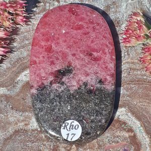 Cabochon-rhodonite-madagascar-adelyne-enegercia-Rho17-2