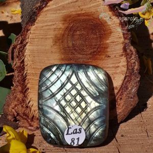 labradorite-sculptee-madagascar-inde-adelyne-enegercia-las81-5