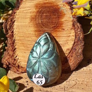 labradorite-sculptee-madasgacar-inde-adelyne-enegercia-las65-1