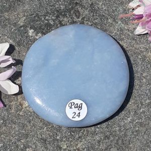 pierre plate angélite pérou adelyne enegercia pag24