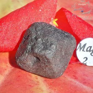 cristal octaèdre de Magnétite Brésil adelyne enegercia mag 02 2