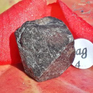 cristal octaèdre de Magnétite Brésil adelyne enegercia mag 04 1