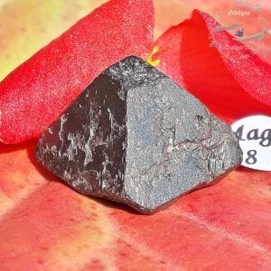 cristal octaèdre de Magnétite Brésil adelyne enegercia mag 08