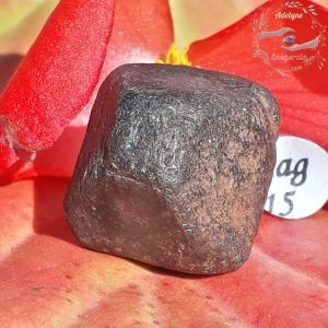 cristal octaèdre de Magnétite Brésil adelyne enegercia mag 15 2